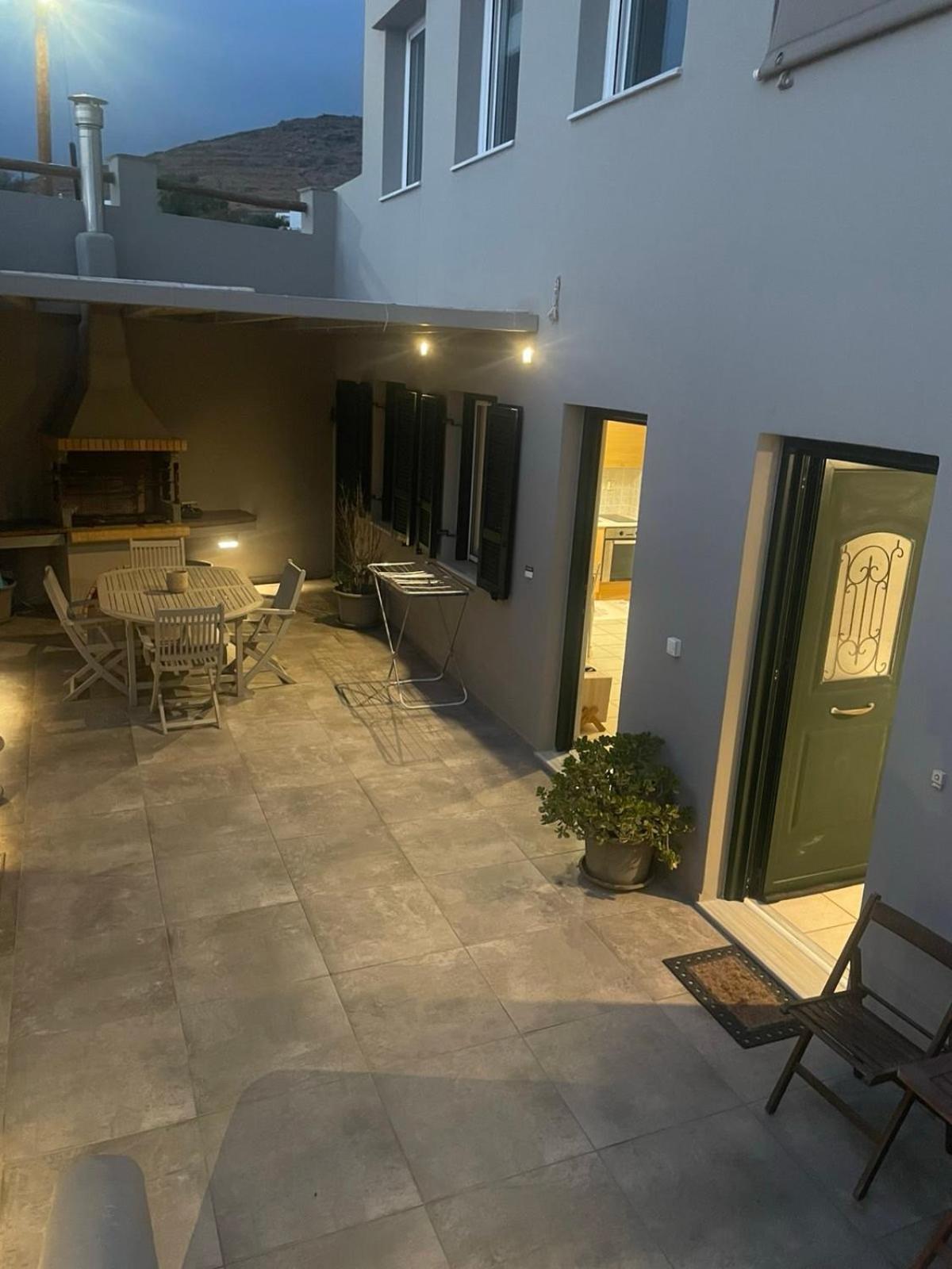 Spitalia Rooms Tínos 외부 사진